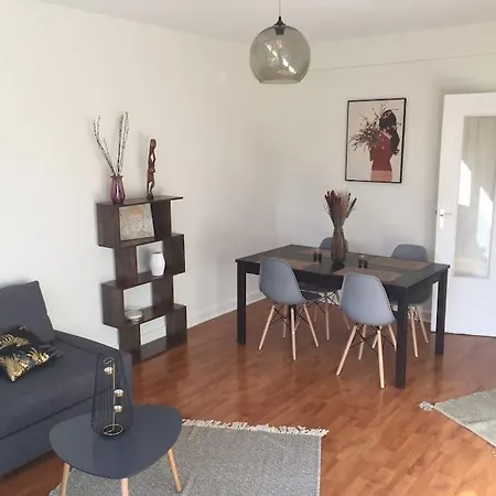 Apartment Cosy Large 20 Minutes Downtown Paris *
